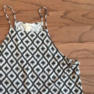 H&M blk&wh tank top M